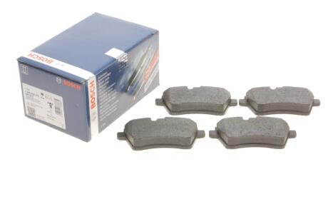 Комплект гальмівних колодок з 4 шт. дисків BOSCH 0 986 495 273