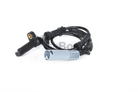 Датчик ABS задн Лів/Прав BMW 5 (E39) 2.0-4.4 11.96-05.04 BOSCH 0 986 594 533