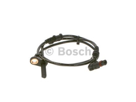 ДАТЧИК ШВИДК.ОБЕРТ.КОЛЕСА ПЕРЕД BOSCH 0 986 594 593
