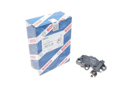 Регулятор напруги (200А) DODGE JOURNEY SKODA SUPERB II, YETI VW CADDY ALLTRACK, CADDY ALLTRACK/MINIVAN, CADDY IV, CADDY IV/MINIVAN, CC B7, CRAFTER 30-35, CRAFTER 30-50 03.05- BOSCH 1 986 AE0 054