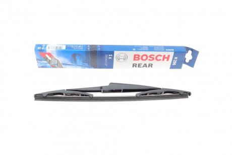 Щетка заднего стеклоочистителя (бескаркасная) (300 мм) Jaguar Mazda Toyota BOSCH 3 397 011 814