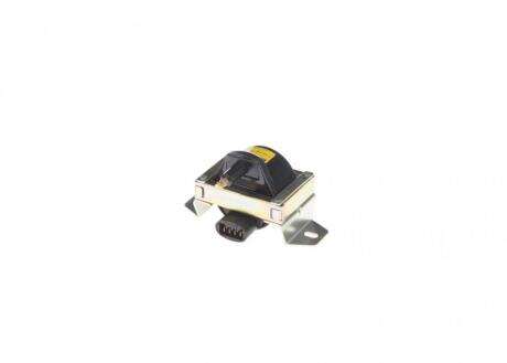 Котушка запалювання BOSCH F 000 ZS0 113