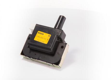 Котушка запалювання HONDA ACCORD IV, ACCORD V, ACCORD VI, CIVIC V, CIVIC VI, CR-V I, CRX III, DOMANI, HR-V, INTEGRA, LOGO, ORTHIA / PARTNER, PRELUDE IV, PRELUDE V, SHUTTLE, STEPWGN 1.3-2.3 01.90- BOSCH F 000 ZS0 116