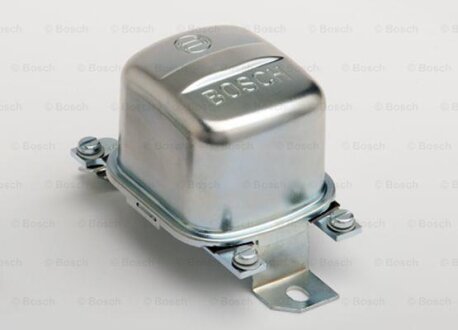 Реле-регулятор напруги BOSCH F 026 T02 202