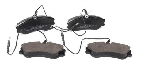 Гальмiвнi колодки дисковi з датчиком BRECK 23124 00 701 10