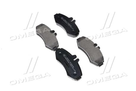Комплект гальмівних колодок з 4 шт. дисків BREMBO P 50 031
