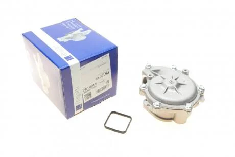 Помпа системи охолодження BMW 1 (E81/E87)/3 (E46/E90)/5 (E60)/X1 (E84)/X3 (E83)/Z4 (E85) 01-15 (B/B) BUGATTI PA10015