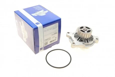 Помпа системи охолодження Audi 100/A6/VW Crafter/LT/T4/Volvo 940/V70 2.4D/TD/2.5/2.5TDI/SDI 90-13 (7 BUGATTI PA8713