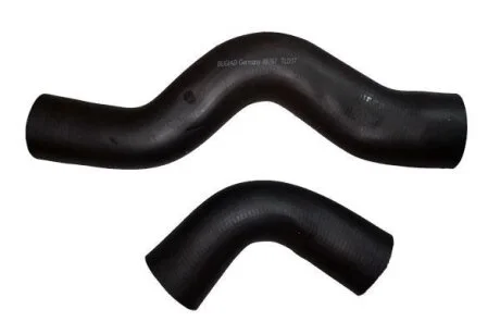 Патрубок інтеркулера Renault Trafic II 2.5 Dci 06- BUGIAD 88797