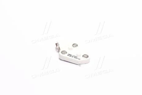 Ел.регулятор напруги CARGO 131044