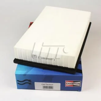 DB фільтр повітряний W210 2.0-4.2 95- CHAMPION CAF100781P