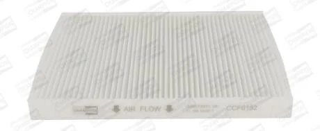 Повітряний фільтр салону CHAMPION CCF0152