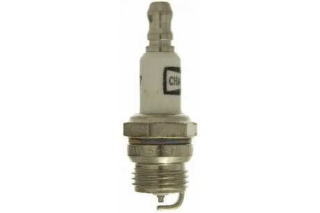 Свічка запалювання CHAMPION CCH850