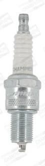 Свічка запалювання BMW 3 / 5 / Volvo 440 / 940 / 960 / Fiat Panda CHAMPION OE004/T10