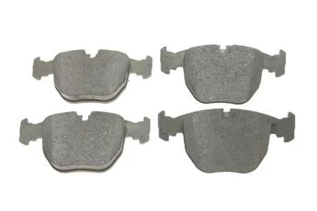 Комплект гальмівних колодок передн, BMW 5 (E39), 7 (E38), X3 (E83), X5 (E53) FERRARI 5__ MARANELLO 2.0D-5.7 03.94-08.11 Delphi LP1003