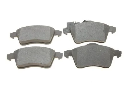 Колодки тормозные VW TRANSPORTER -03 перед. R15 с датчиком Delphi LP1707