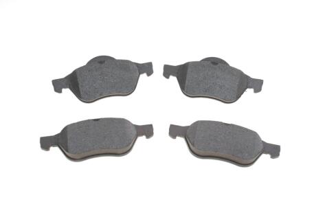 Комплект гальмівних колодок передн, MERCEDES GLE (C292) RENAULT GRAND SCENIC II, LAGUNA, LAGUNA II, LAGUNA III, MEGANE I, MEGANE I COACH, MEGANE II, TWINGO II, WIND 1.2-5.5 03.99- Delphi LP1714