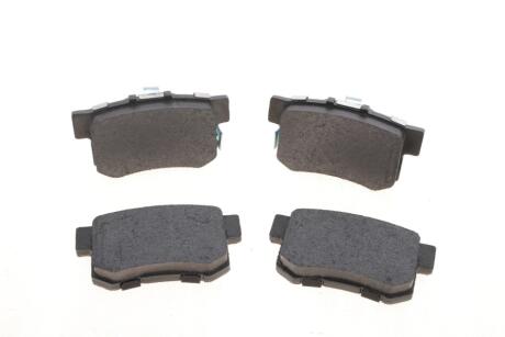 Комплект гальмівних колодок задн, ACURA RDX, RL, TL HONDA ACCORD VIII, CROSSTOUR I, CR-V II, CR-V IV, FR-V, STEPWGN SUZUKI SWIFT III 1.3D-3.5 10.95- Delphi LP1972