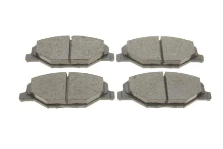 Комплект гальмівних колодок передн (без комплектуючих з шумопоглинаючою пластиною), SKODA FABIA II, FABIA II PRAKTIK VW POLO V, POLO VI 1.0-2.0 12.06- Delphi LP2444