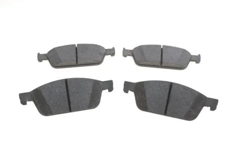 Комплект гальмівних колодок передн, FORD FOCUS III, KUGA II, KUGA III, TOURNEO CONNECT V408 NADWOZIE WIELKO, TRANSIT CONNECT, TRANSIT CONNECT V408/MINIVAN 1.0-2.0DH 07.12- Delphi LP2495