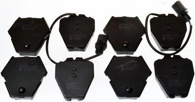 Комплект гальмівних накладок, дискове гальмо Denckermann B111045