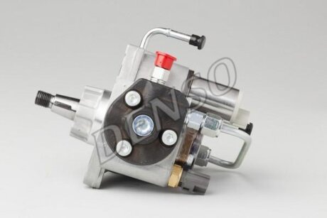 Паливний насос common rail DENSO DCRP300370