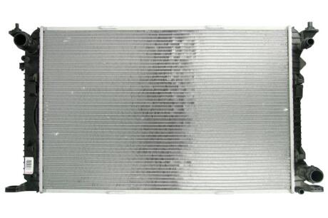 - Радіатор охолодження DENSO DRM02024