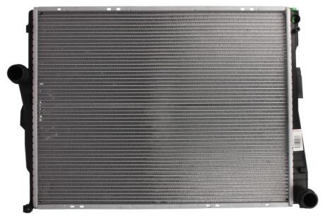 - Радіатор охолодження DENSO DRM05069