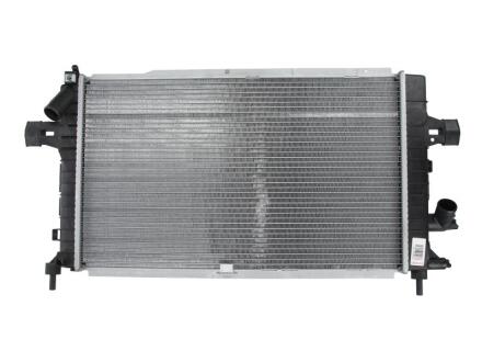 - Радіатор охолодження DENSO DRM20102