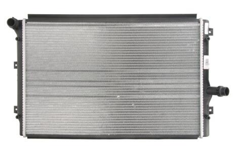 - Радіатор охолодження DENSO DRM32017
