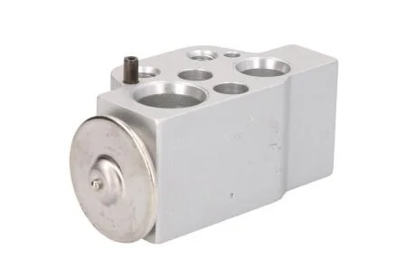 - Клапан кондиціонера розширювальний DENSO DVE02007