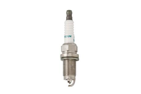 - Свічка запалювання DENSO SK20BGR11