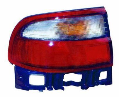 Лiхтар пра. TOY CARINA E 92-97 (ви-во) DEPO 212-1972R-U