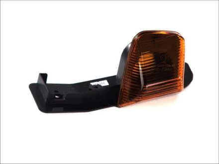 Покажчики поворотів / ФОНАРЬ ГАБАРИТНЫЙ IVECO LH DEPO 663-1402L-UE