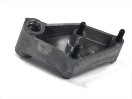 Кронштейн метал. / КРОНШТЕЙН ПОДВЕСКИ КАБИНЫ SCANIA 4 SERIES DT 1.14581