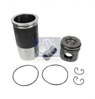 Комплекти поршнів з гільзами DT 3.90133