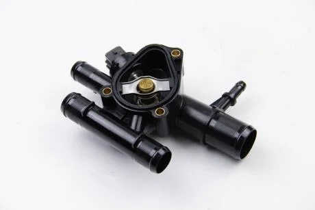 Термостат (в корпусі) Trafic/Vivaro/Kangoo 1.9dCi 01- (82C) FACET 78505