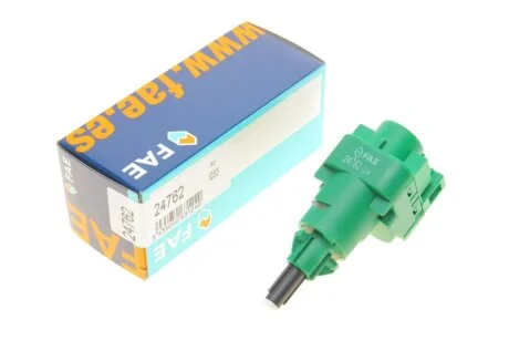 Датчик стоп-сигнала, 90-03 /T5 03-10/Caddy II 95-03 (4 контакта) FAE 24762