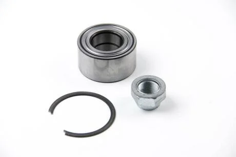 Подшипник передней ступицы (37x72x37) Citroen Fiat Ford Lancia Opel Peugeot 95- FAG 713 6903 00