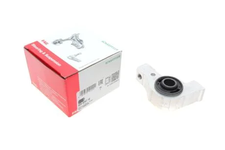 Сайлентблок переднього важеля FAG 829026710