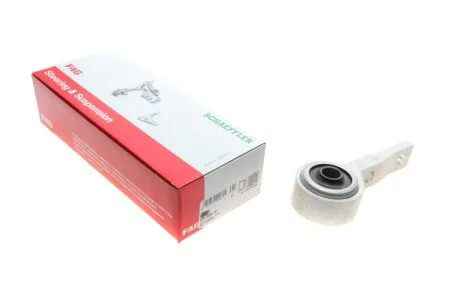 Сайлентблок переднього важеля FAG 829 0334 10