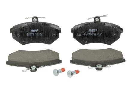 Комплект гальмівних колодок передн (з гвинтами гальмівного супорта), AUDI 80 B2, 90 B2, COUPE B2 GEELY CK SEAT CORDOBA, CORDOBA VARIO, IBIZA II, INCA, TOLEDO I VW CADDY II 1.3-2.9 10.80- FERODO FDB774