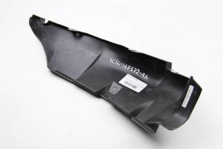 Защита пер. крыла (экран от влаги) FORD 4C16 16F572 AA