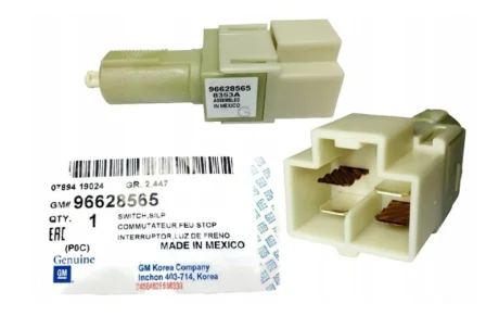 Датчик положення педалі гальма CHEVROLET Captiva 06-11, Epica V250 06-14 GM 96628565