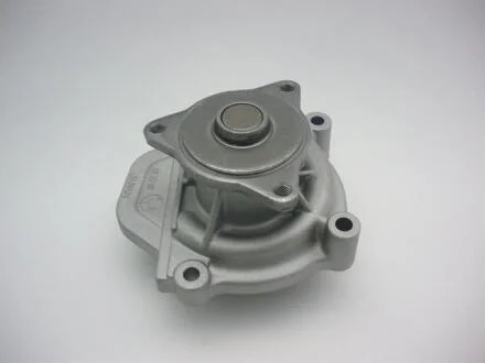 Насос водяной двигателя GMB GWHO-11A