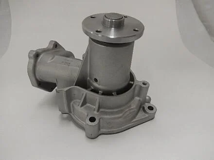 Насос водяной Mitsubishi L200 (11-) GMB GWM-100A