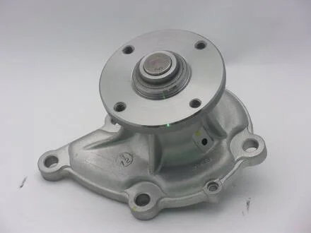 Насос водяной Nissan SUNNY (140Y, 150Y) 1.4 70-82 GMB GWN-11A