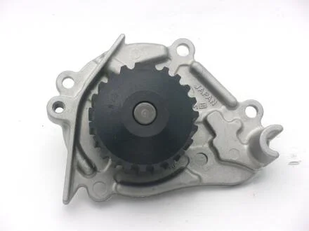 Насос водяний NISSAN GMB GWN-72A