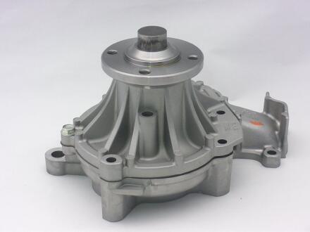 Помпа TOYOTA LAND CRUISER J12 3.0D/4.0 09/02- GMB GWT-116AH