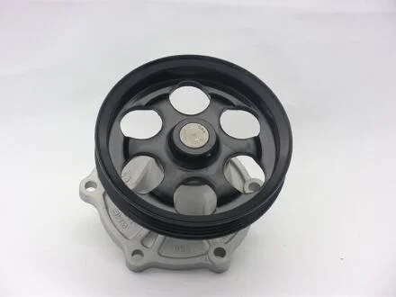 Насос водяной TOYOTA Corolla/Starlet/Paseo 1.3/1.5 -99 GMB GWT-117A